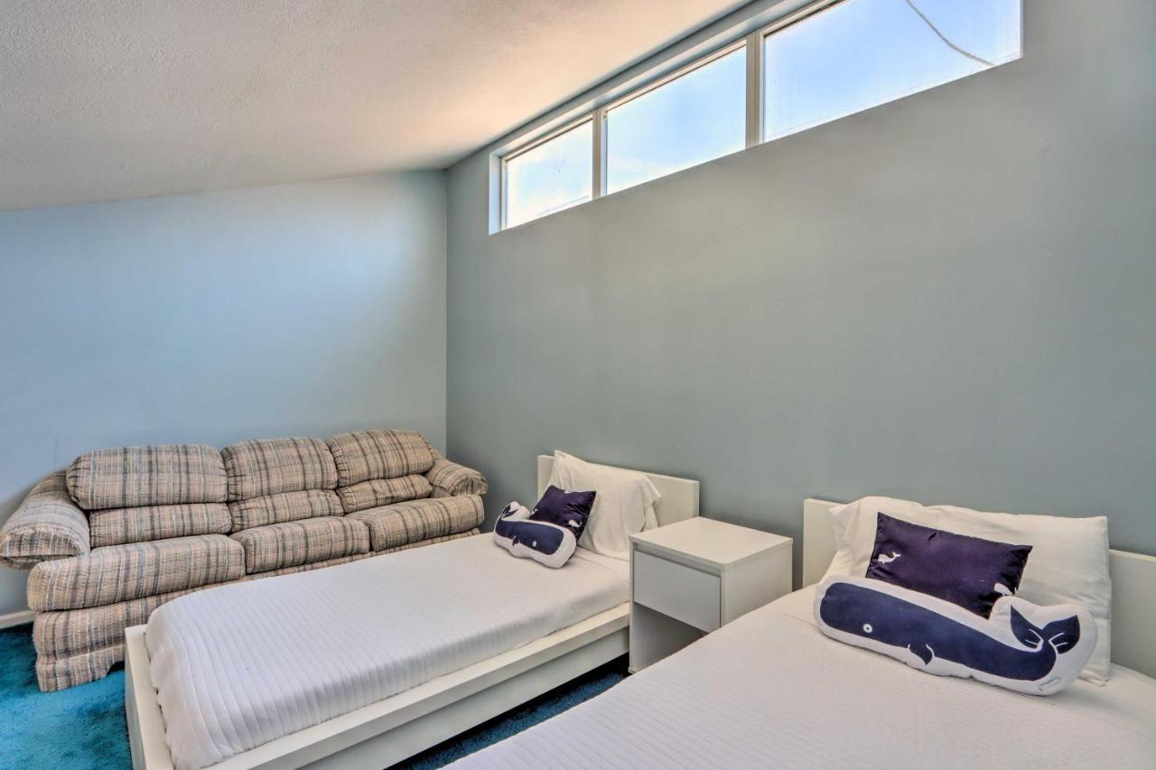 Sunny Osage Beach With Balcony And Lakefront View Luaran gambar